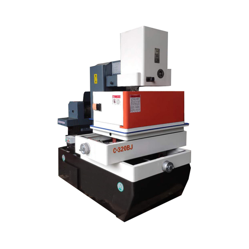 DK7732 C-Type Poradniki liniowe Wodoodporne Wodoodporne CNC Drut EDM średnia maszyna do cięcia